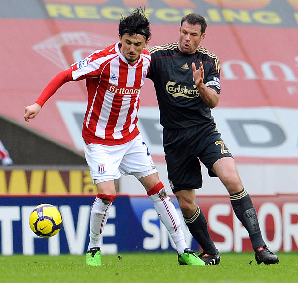 担起更多的 担起更多的