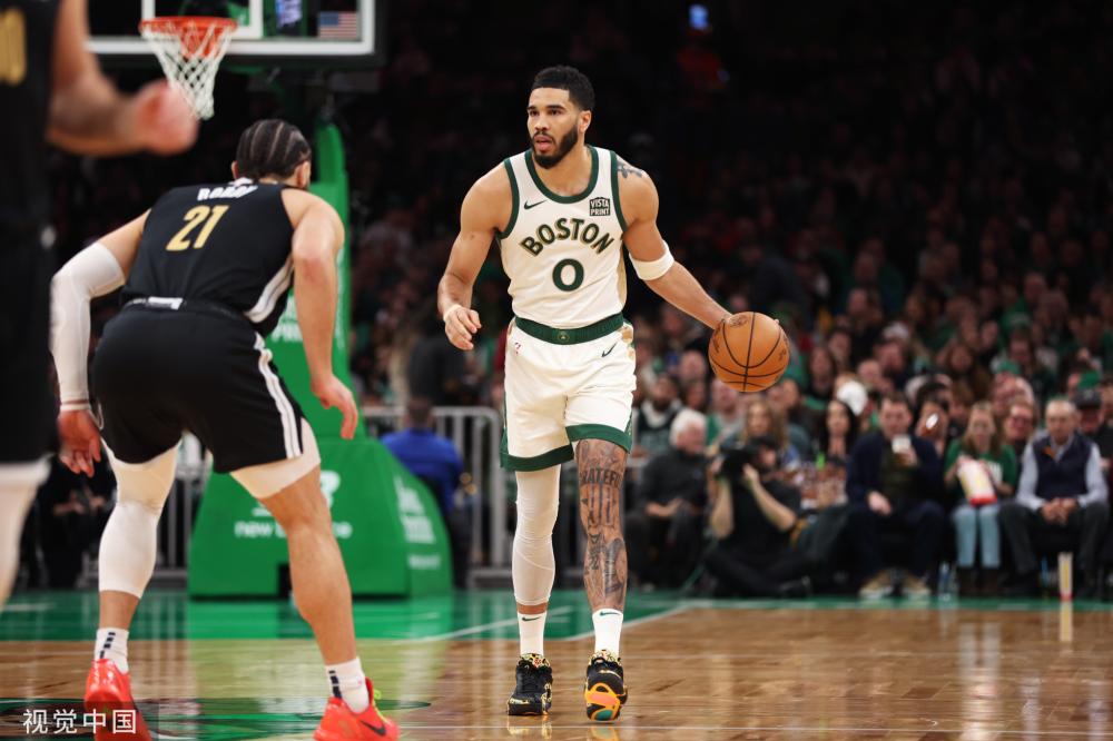 曼联的巨大 曼联的巨大